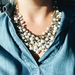 Stella & Dot Eve Bib necklace retired